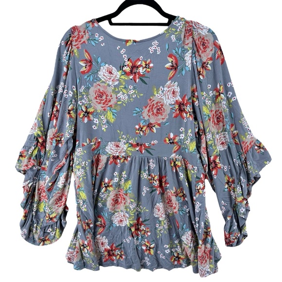 Torrid Babydoll Super Soft Surplice Volume Sleeve Top sz 0X floral - Picture 5 of 12
